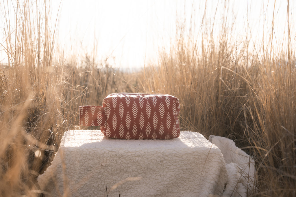 Coral Wheat Travel Bag